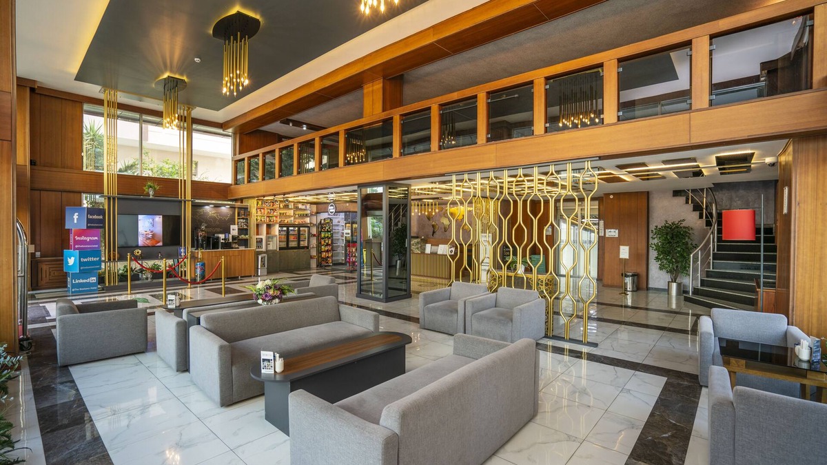 Bostanci Hotel | The Bostanci Hotel
