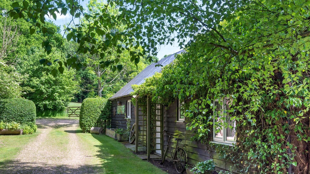 Abbess Roding House | The Bothy - Two Bedroom House, Sleeps 4