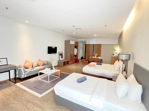Taman Bukit Pantai Apartment | The Bourke - Bangsar Trade Centre