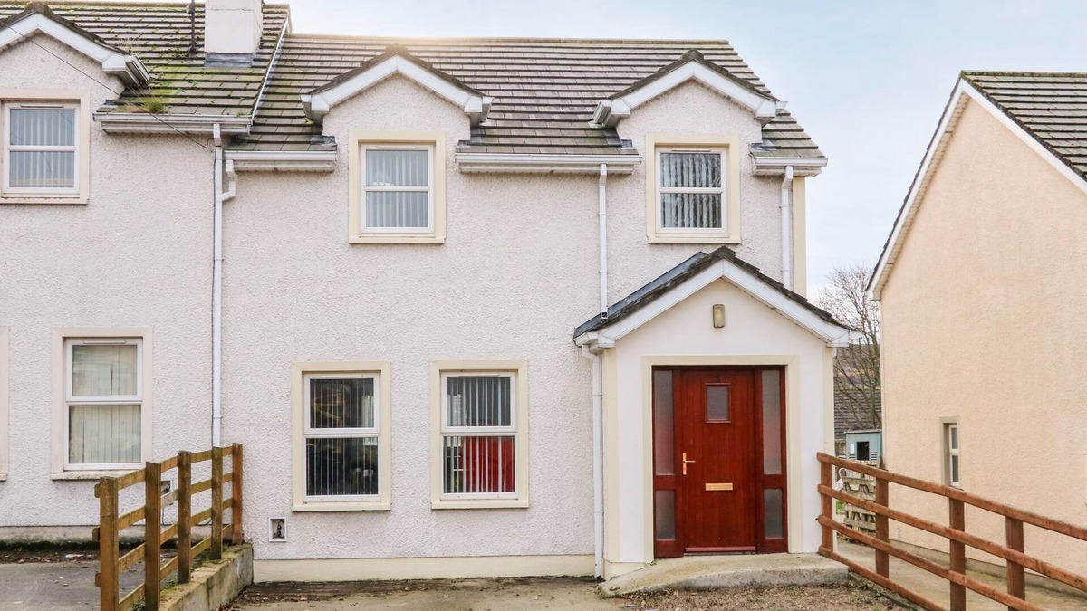 Gleneely House | THE BOWER, family friendly in Gleneely, County Donegal
