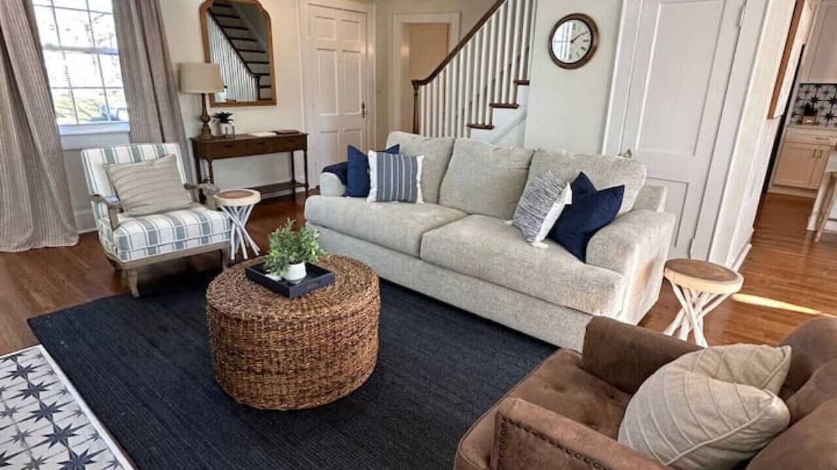 Northeast Virginia Beach House | The Breaker-2 Blks from Beach- Renovated 2023