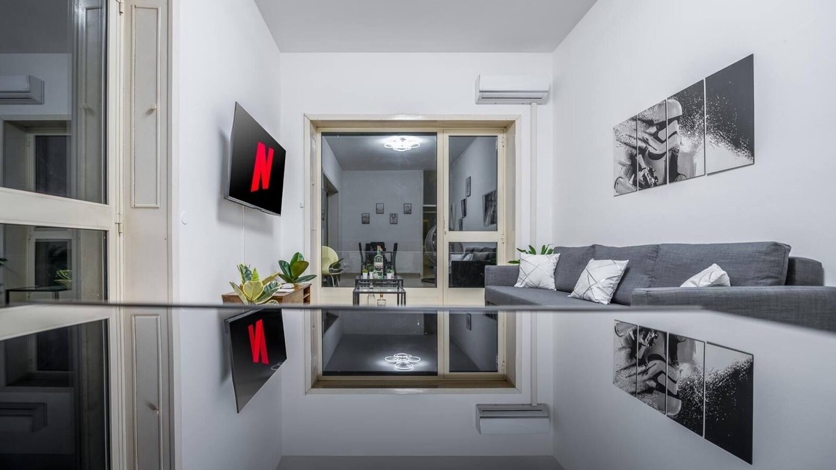 Porta Tenaglia Apartment | The Brera Residence