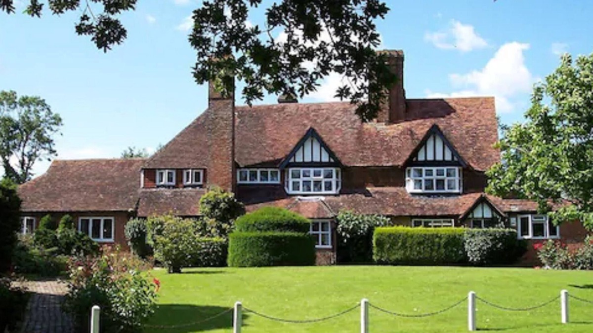 Sedlescombe Hotel | The Brickwall Hotel