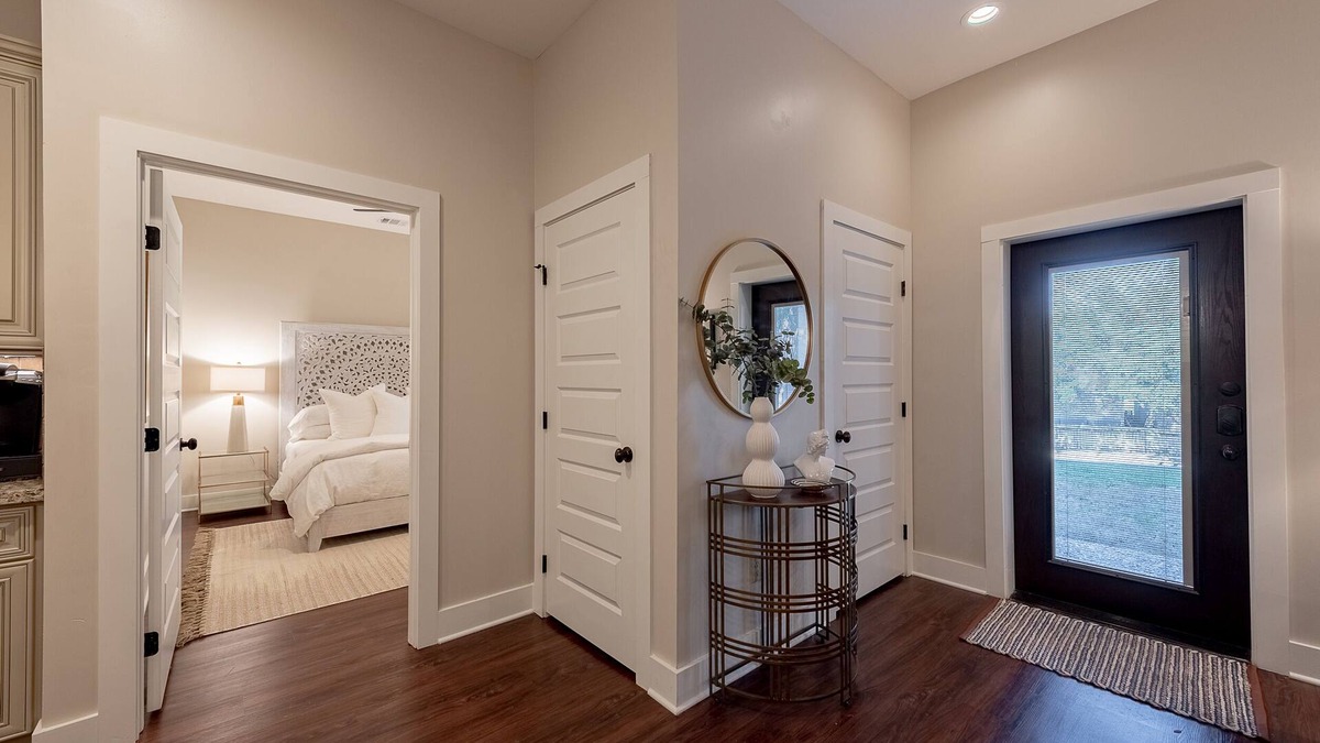 Bryan Condo | The Broadmoor - A Designer Condo in Bryan Texas