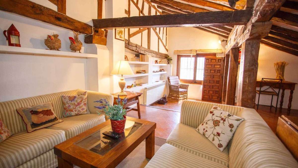 Pedraza House | The Bulin of Pedraza House of the Serrador