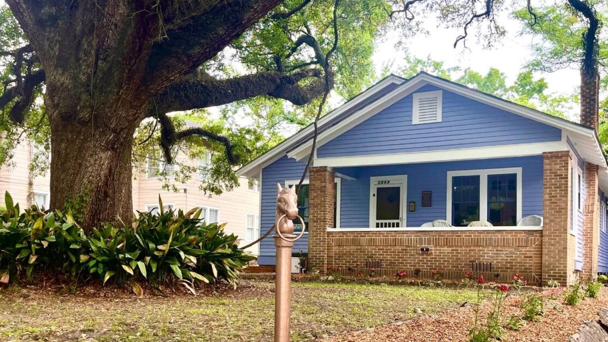 Mobile Apartment | The Bungalow at Gallery 450