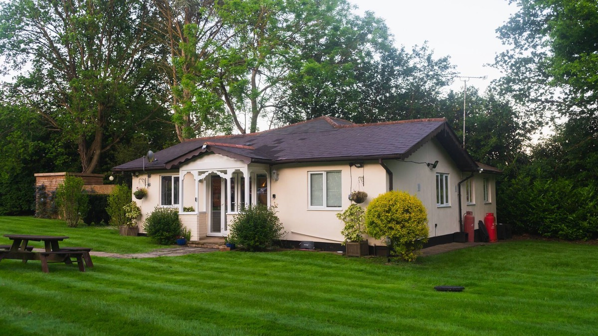 Knebworth House | The Bungalow by TAS | Private Luxury Home