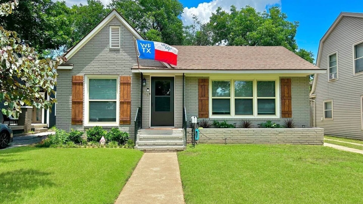 Wichita Falls House | The Bungalow on Speedway