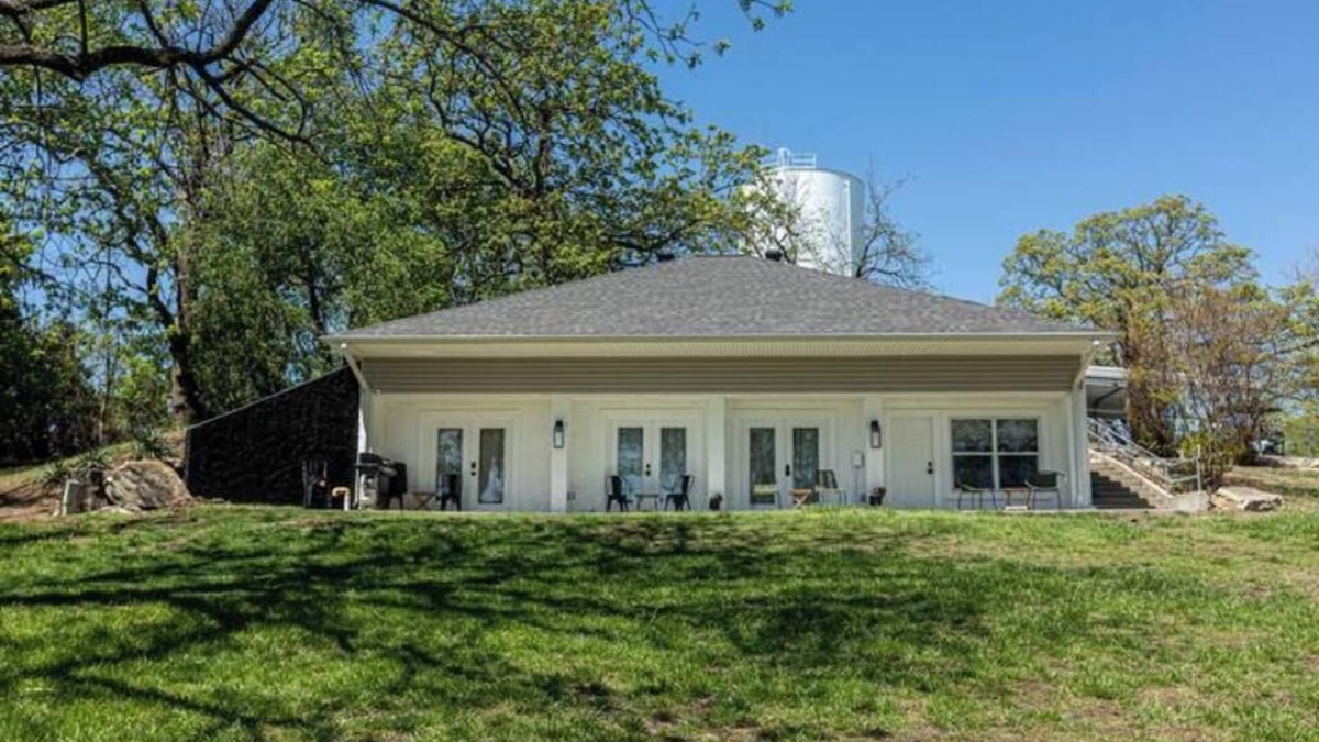 Afton House | THE BUNKERn 3 bed 2 bath on the battlefield Par 3 golf course by Shangri-La