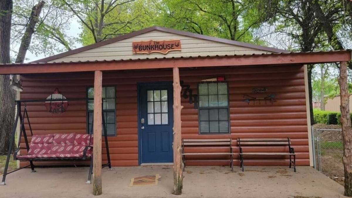 Kingston House | The Bunkhouse