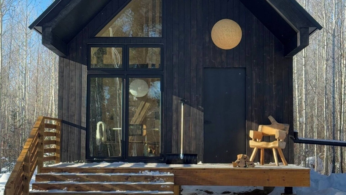 Grand Marais Cabin | The Burrow on Tucker Lake - Hike In Cabin on the Gunflint Trail