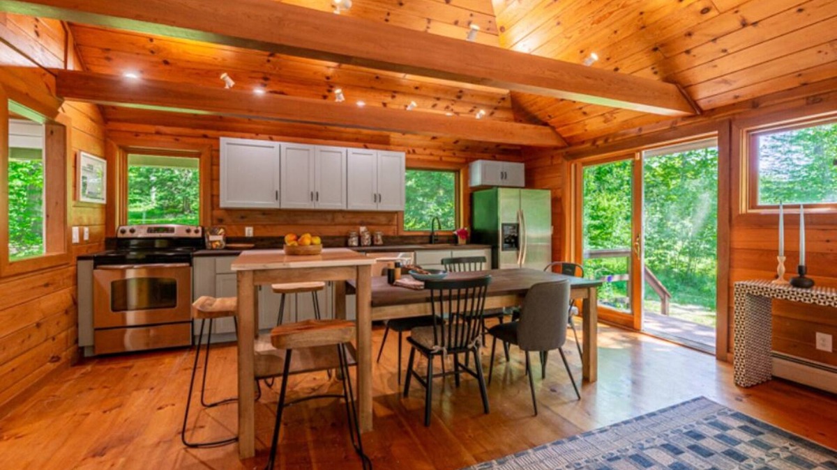 Winhall Cabin | The Burrow