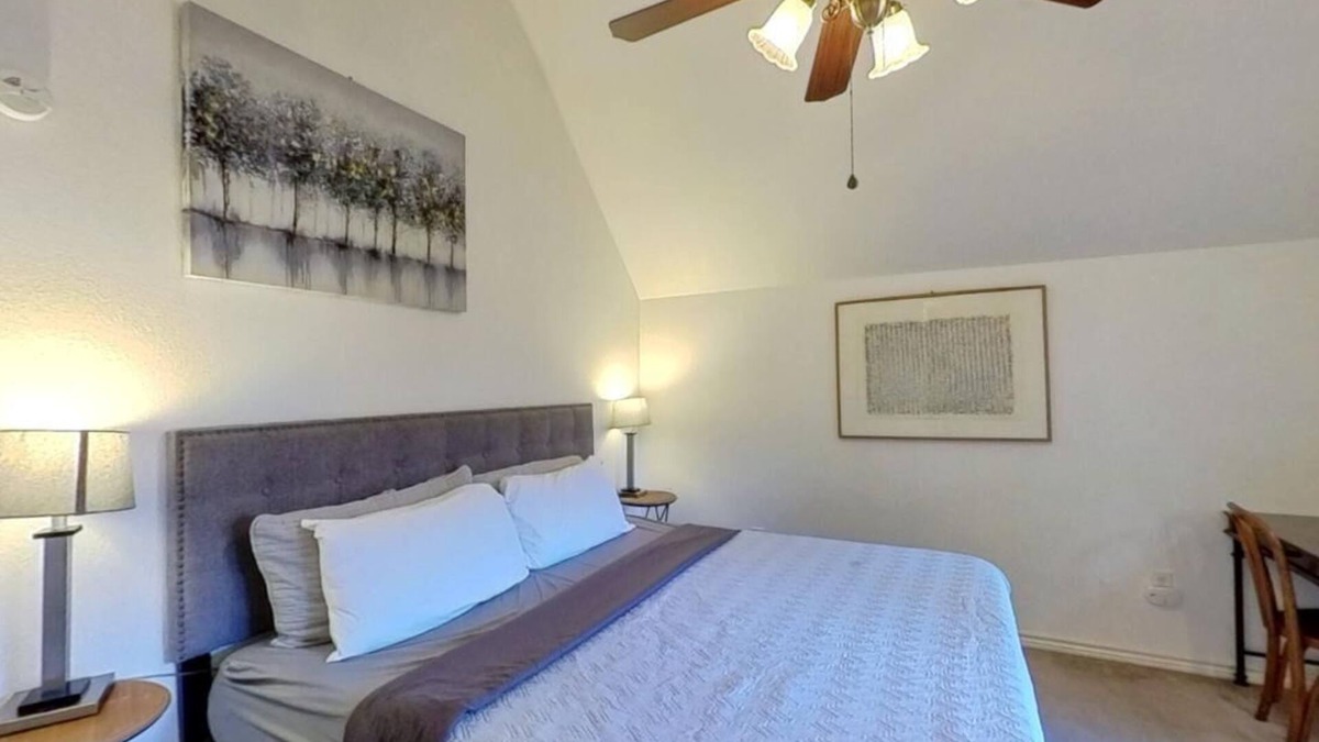 Heritage Apartment | The Buttercup Cottage