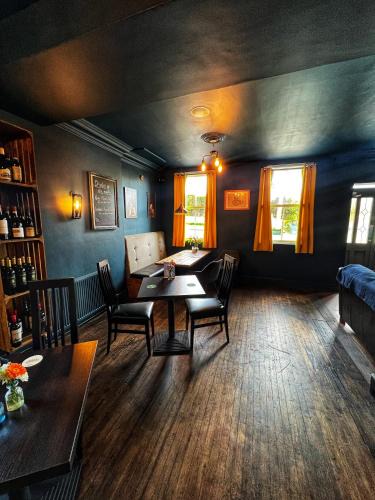 Buxted Hotel | The Buxted Inn