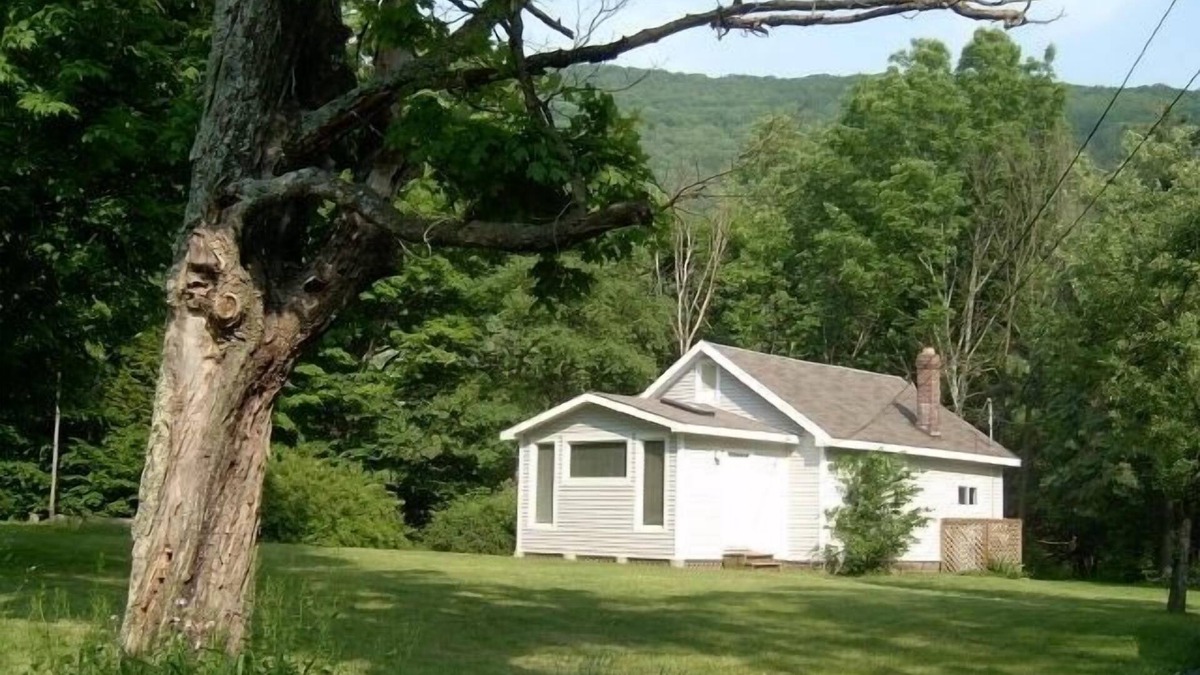 Chichester Cottage | The Cabin at Chichester in the Catskills Mountains