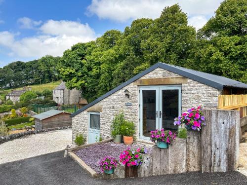 Blackwell in the Peak House | The Calf Shed