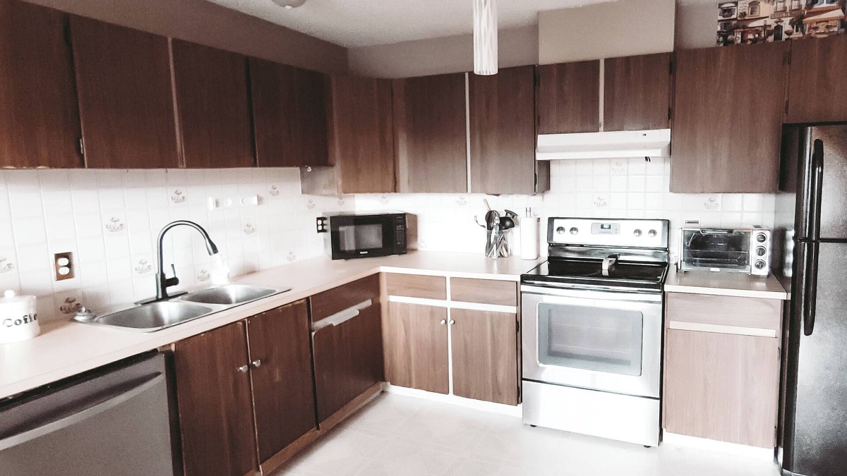 Calgary House | The Canary 223