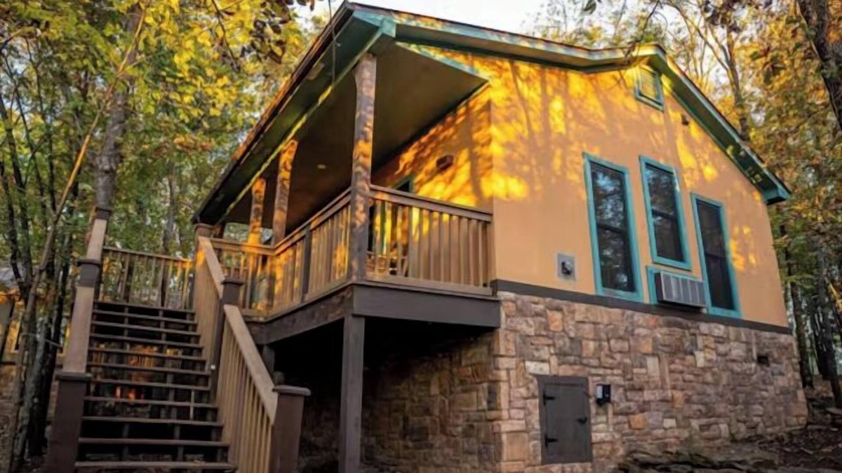 Wagoner Hotel | The Canebrake