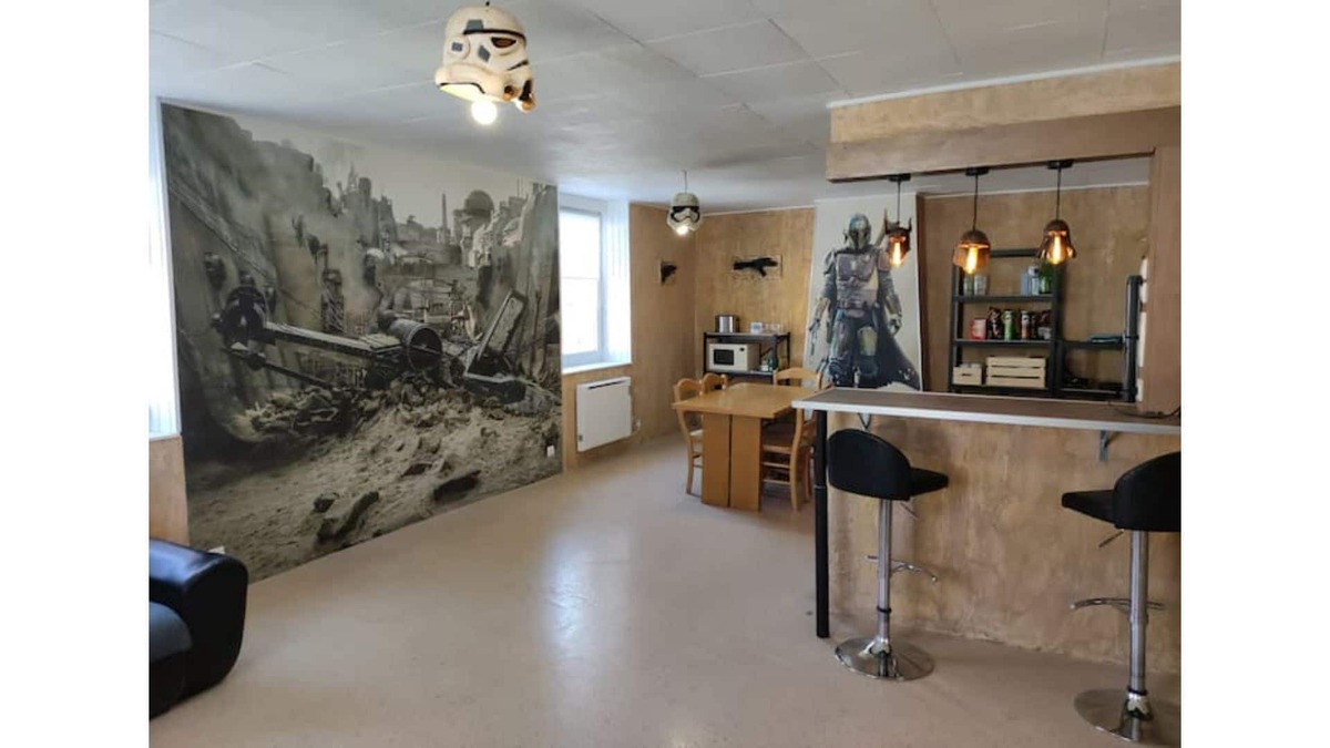 Essey-et-Maizerais Apartment | The Cantina of Mos Essey/ Madine Lake