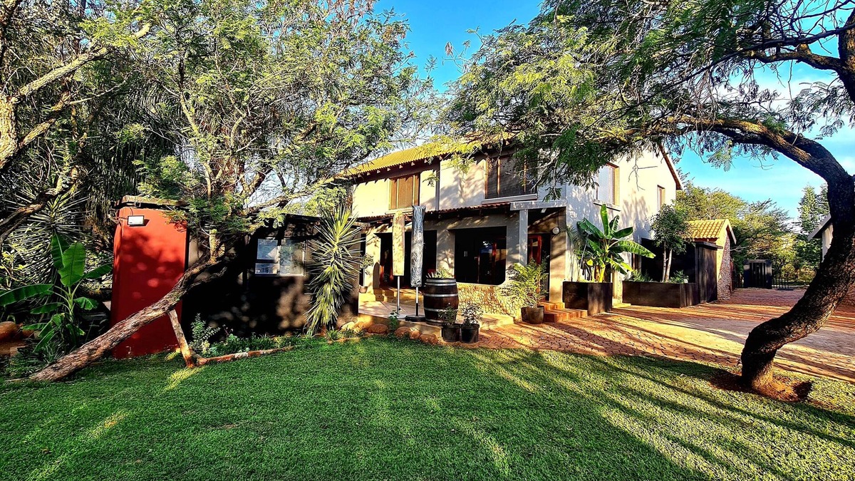 Roodeplaat Other | The Captain. Country Stay Near The City. Pet Friendly!