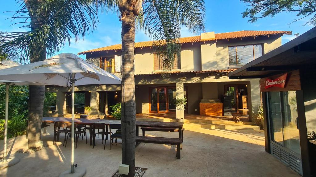 Roodeplaat Villa | The Captain