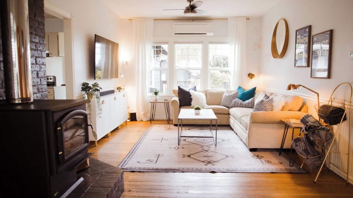 Carlton House | The Carlton Pinot House - Modern Vacation Home in the Heart of Willamette Valley