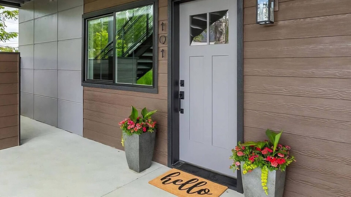 Ponderay Condo | The Carnelian Condo- Centrally Located 2 Bedroom Condo in Ponderay