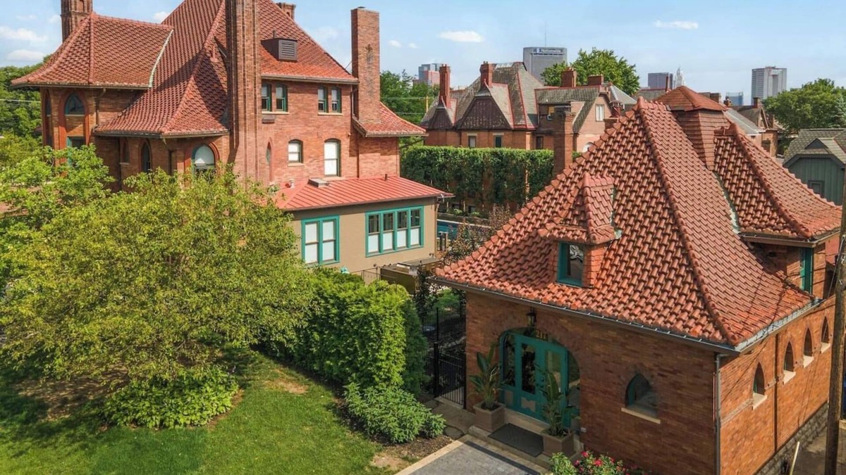 Victorian Village House | The Carriage House at The Circus House