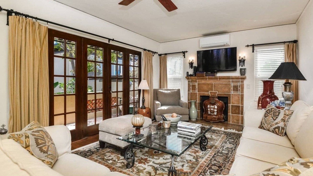 Park West House | "The Carriage House" Upper Unit