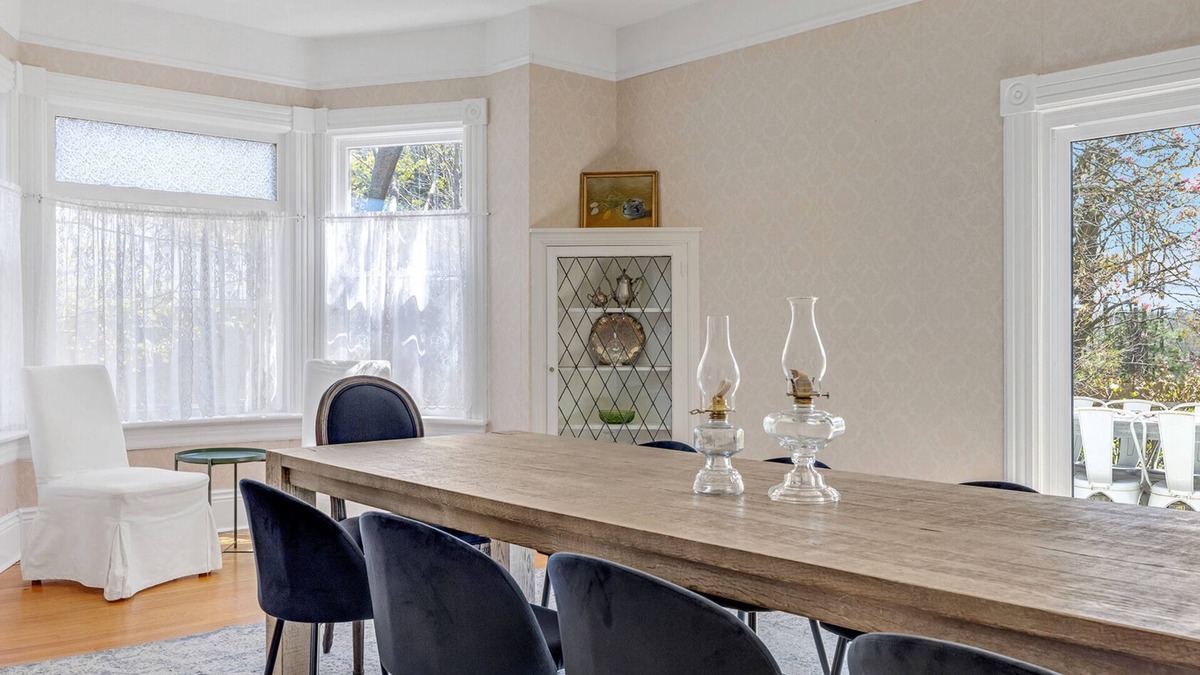 Prince Edward House | The Carrington | 5 Bed Victorian | Pool and Hot Tub