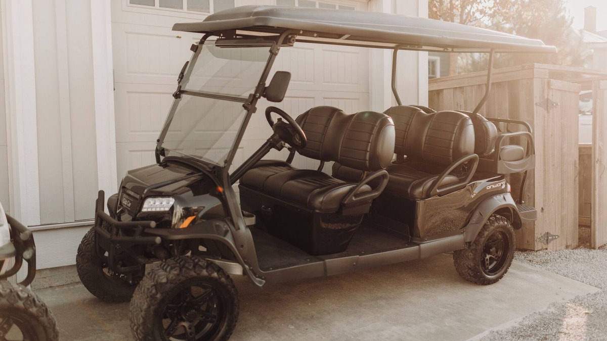 Eufaula House | The Cart House Sleeps 15 Golf Cart Luxury