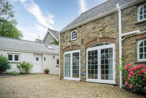 Ludchurch House | The Carthouse - 1 Bedroom Cottage - Princes Gate