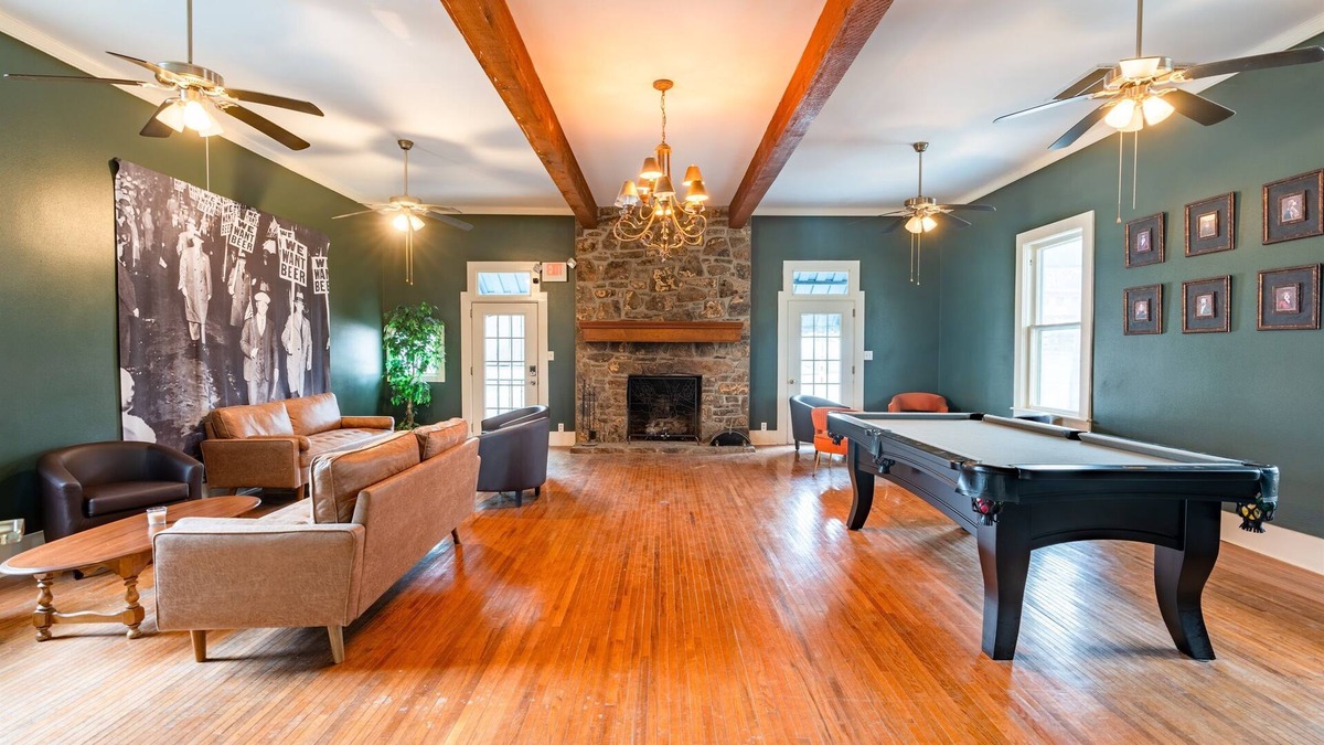 Heber Springs House | The Cartwright House*NewRemodel*WiFi*5Min>Airport