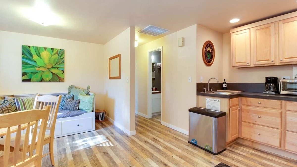 Bend House | The Cascade River Trail Retreat - a short walk to river & downtown! Pets OK!