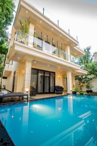 Welipitiya Villa | The Castle By Scenic Weligama