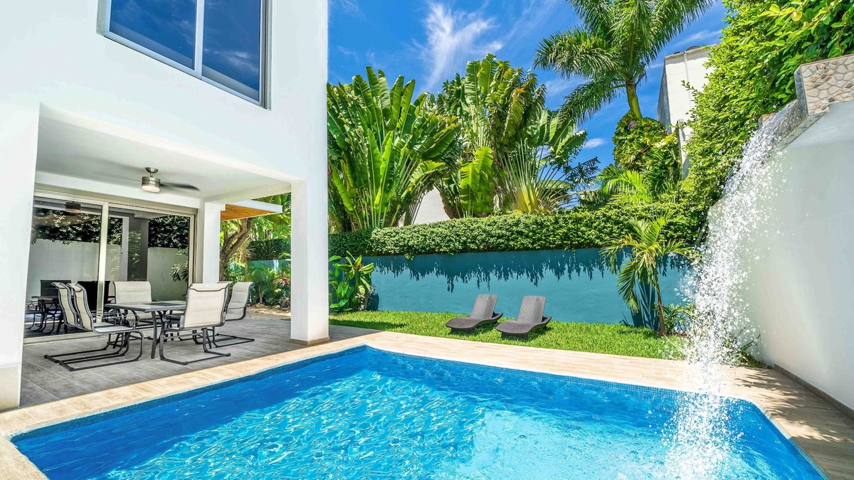 Cancun Villa | The Castle II - Modern Villa with Private Pool at a Safe Gated Community