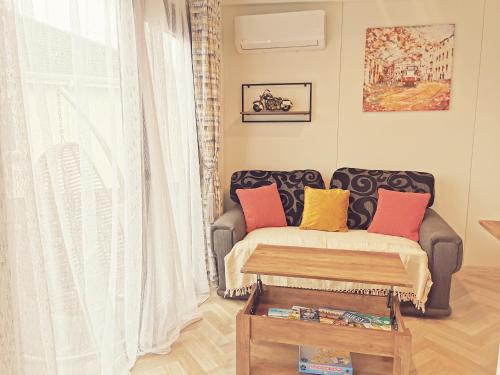 Roscommon Apartment | The Castle Walk