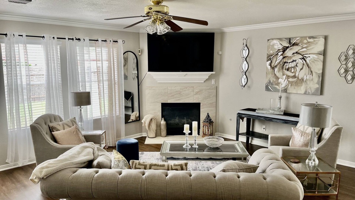 Humble House | The Catbird Hideaway - Your peaceful and serene home in the Houston, Tx area.