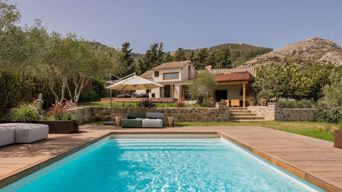 Betis Villa | The Cave Tarifa (Large)- Luxury in the countryside