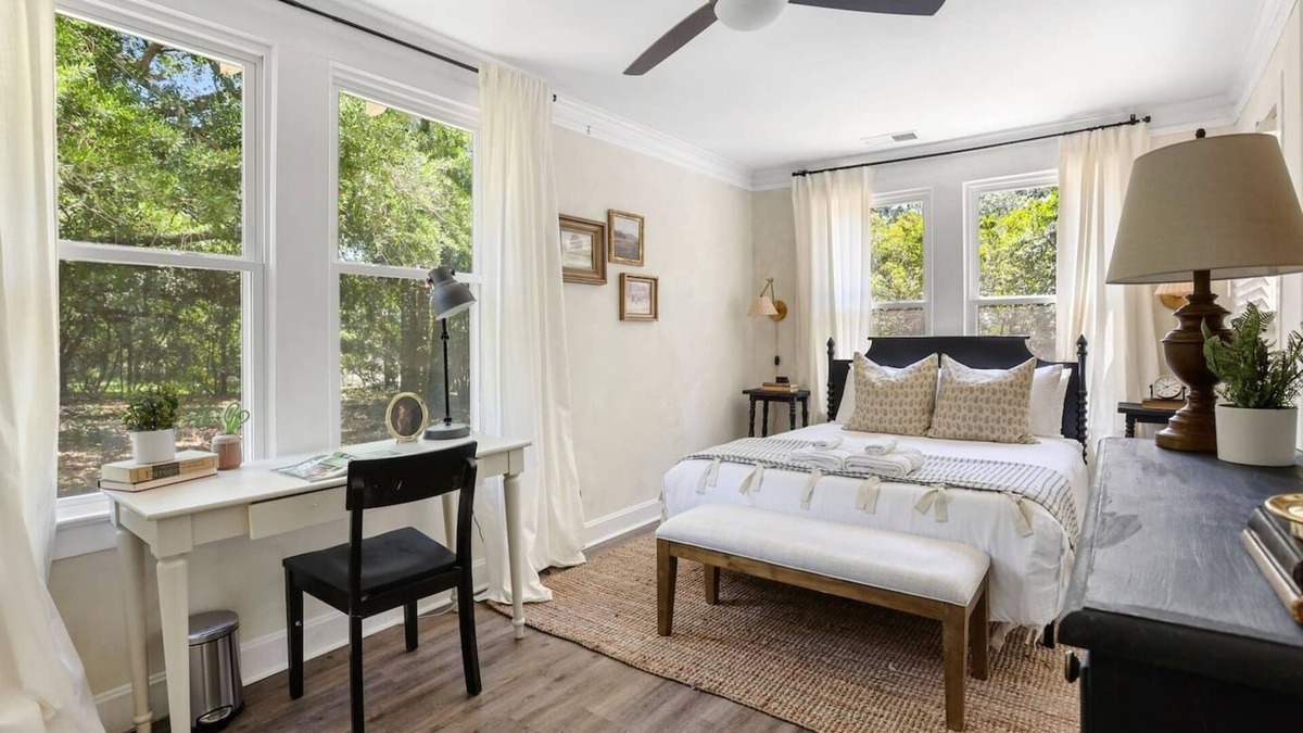 Cayce House | The Cayce Cottage | 3BR w/Private Pool
