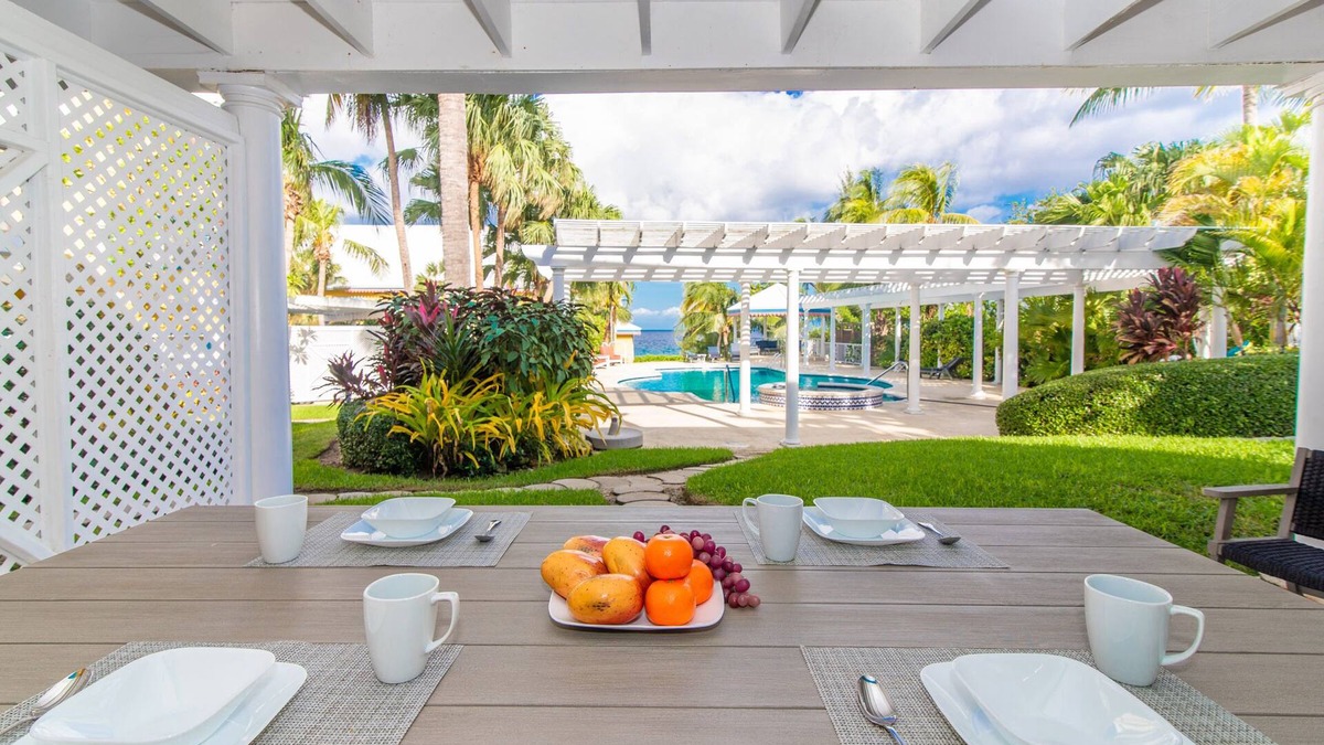 Northwest Point Condo | The Cayman Condo @ Coconut Bay - Island vibes, ocean views, diving & beaches.