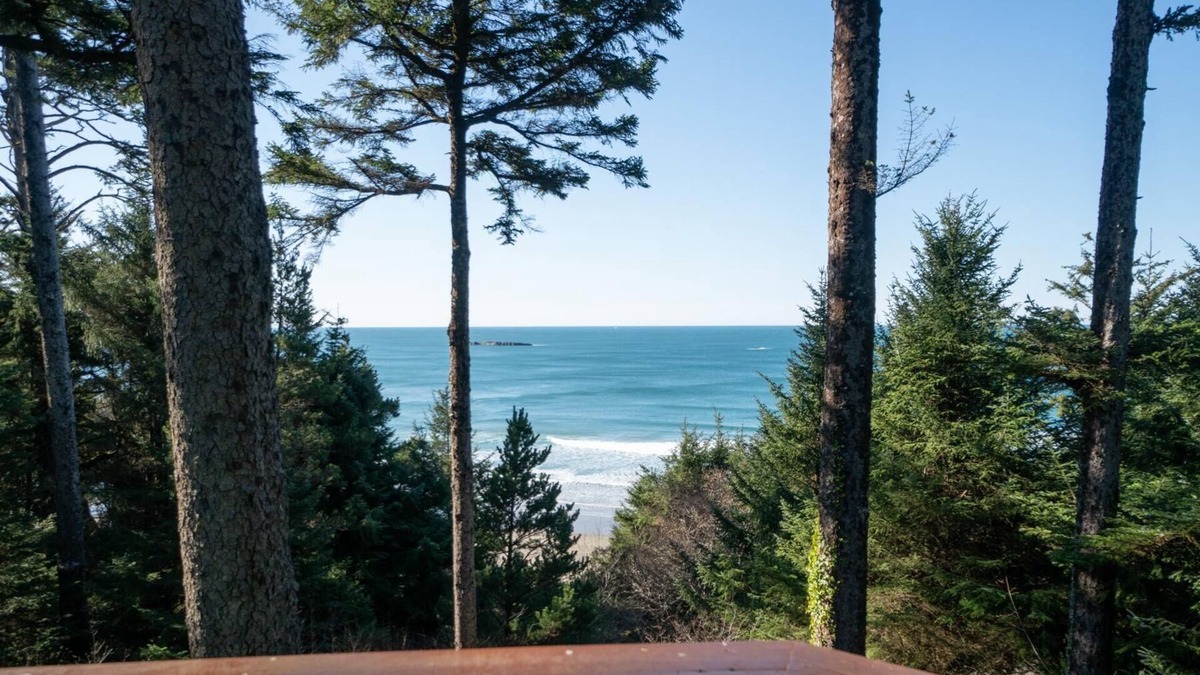 Otter Rock House | The Cedar House
