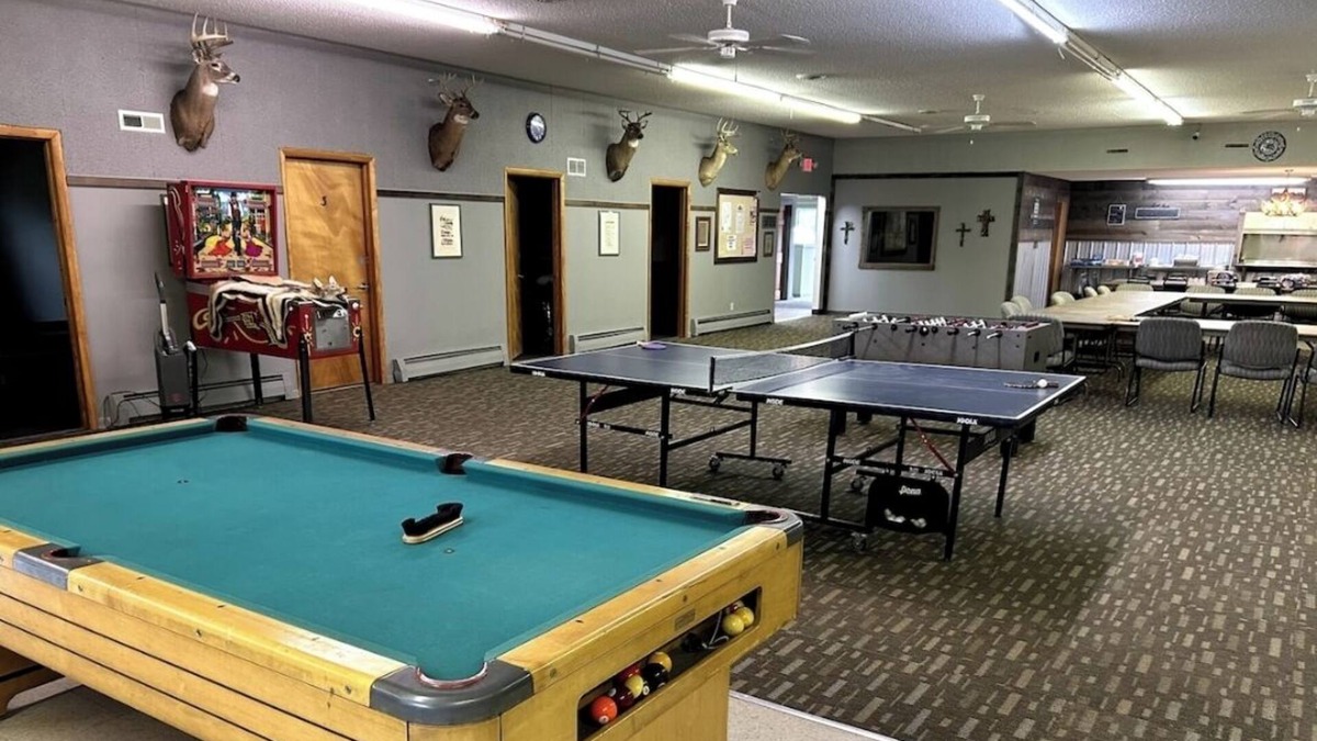 Harrison Cabin | ~THE CENTER~n RECREATIONAL RETREAT