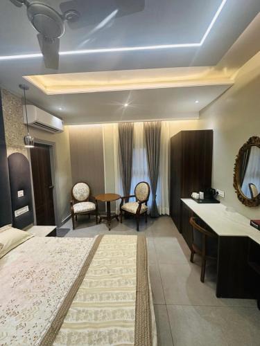 Panchkula Urban Estate Apartment | The Cerro Rico