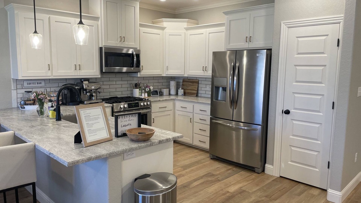 Uniontown House | The Chaffee Chateau - a quiet escape in the heart of Chaffee Crossing