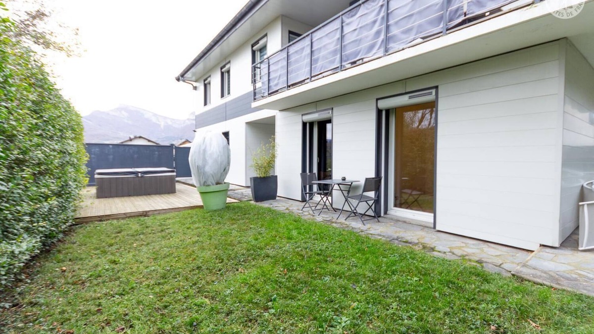 Challes-les-Eaux House | THE CHALET - CHALLES LES EAUX