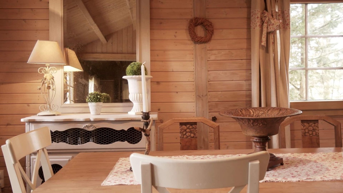 Trizay-les-Bonneval Ski Chalet | The Chalet de la Bardillière