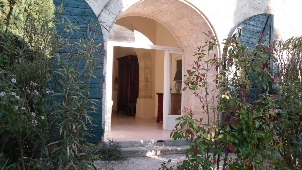 Alignan-du-Vent Apartment | THE CHAPEL OF PRIORY 5 * (75 m2 and 2 swimming pools)