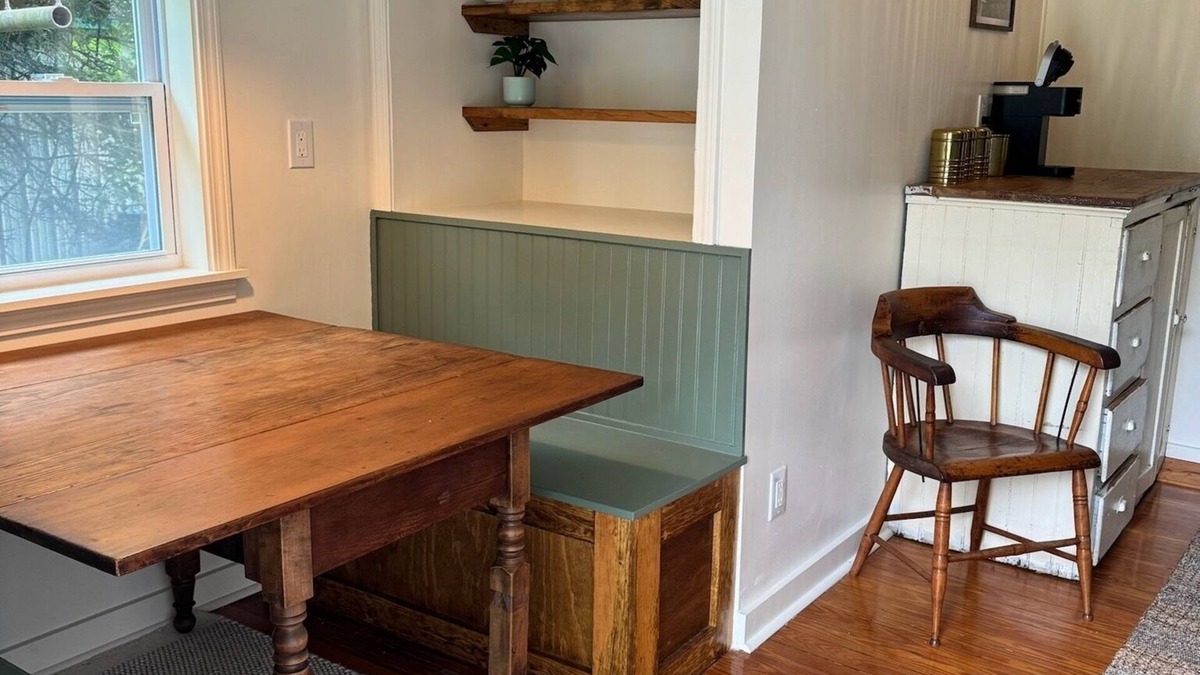 Skaneateles Cottage | The Chapman House - Two Bedroom Cottage, Sleeps 6
