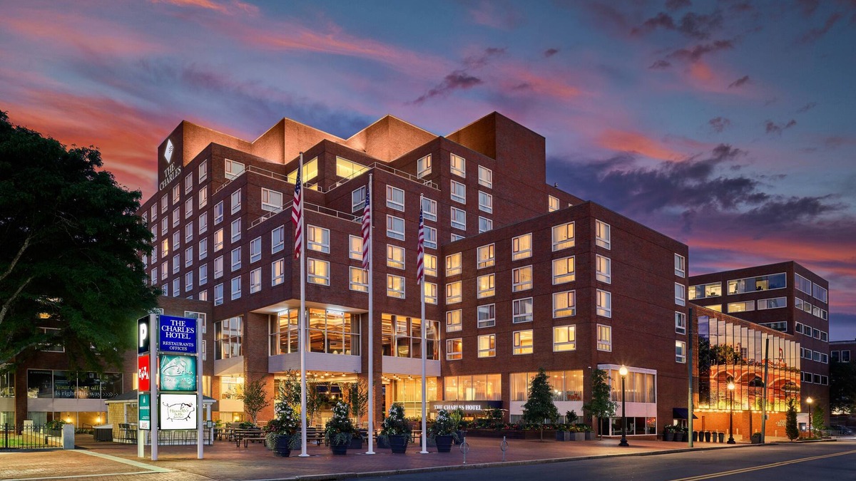 West Cambridge Hotel | The Charles Hotel